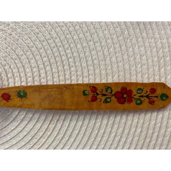 Vintage Turkish Folk Art Wooden Spoon - Handpainted and Carved - Picture 3 of 4